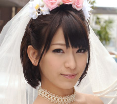 成宮ルリ